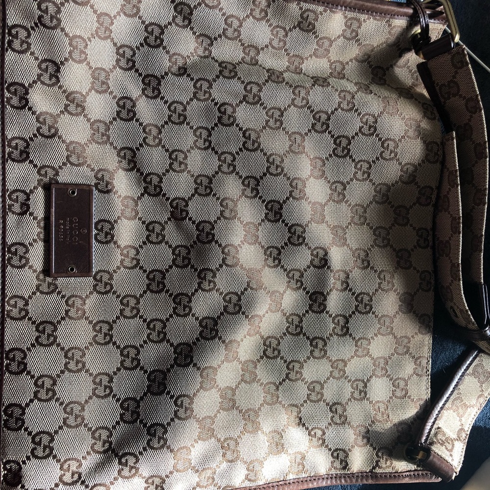 Real Large Gucci bag - Picture 2 of 5